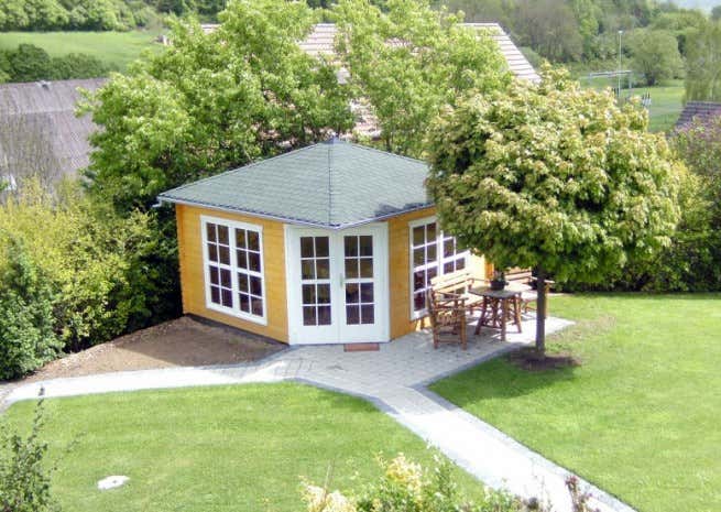 Photo du client: Abri de jardin pentagonal Victoria C 40