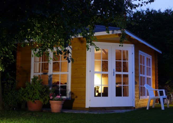 Photo du client: Abri de jardin pentagonal Victoria C 40