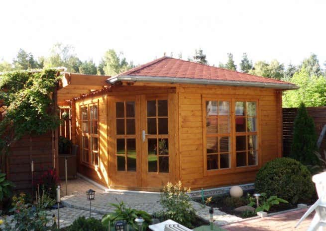 Photo du client: Abri de jardin pentagonal Victoria C 40