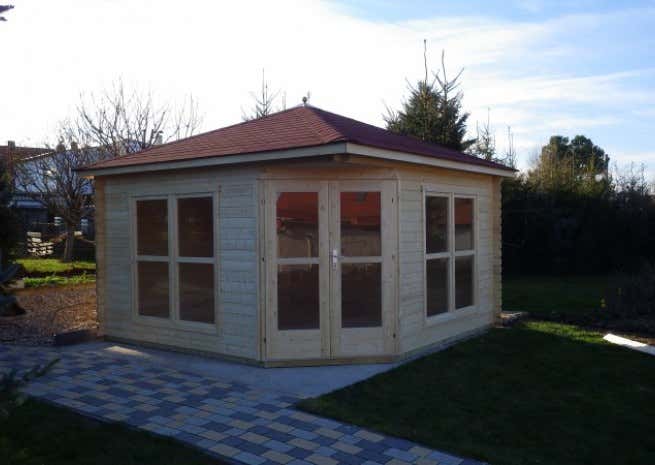 Photo du client: Abri de jardin pentagonal Victoria C 40