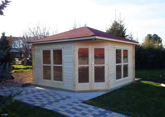 Photo du client: Abri de jardin pentagonal Victoria C 40