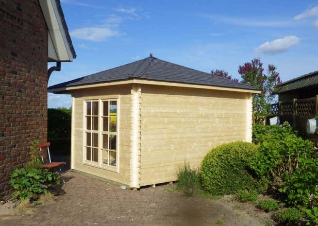 Photo du client: Abri de jardin pentagonal Victoria C 40