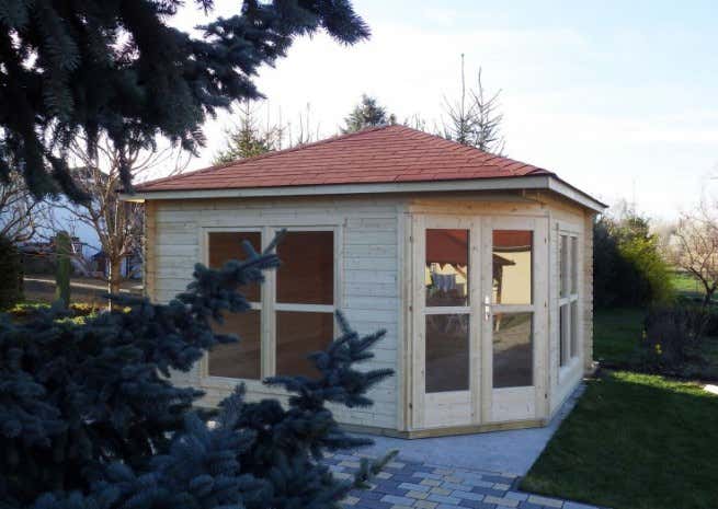 Photo du client: Abri de jardin pentagonal Victoria C 40