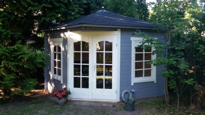 Photo du client: Abri de jardin pentagonal Viking ISO