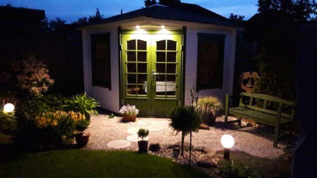 Photo du client: Abri de jardin pentagonal Viking ISO